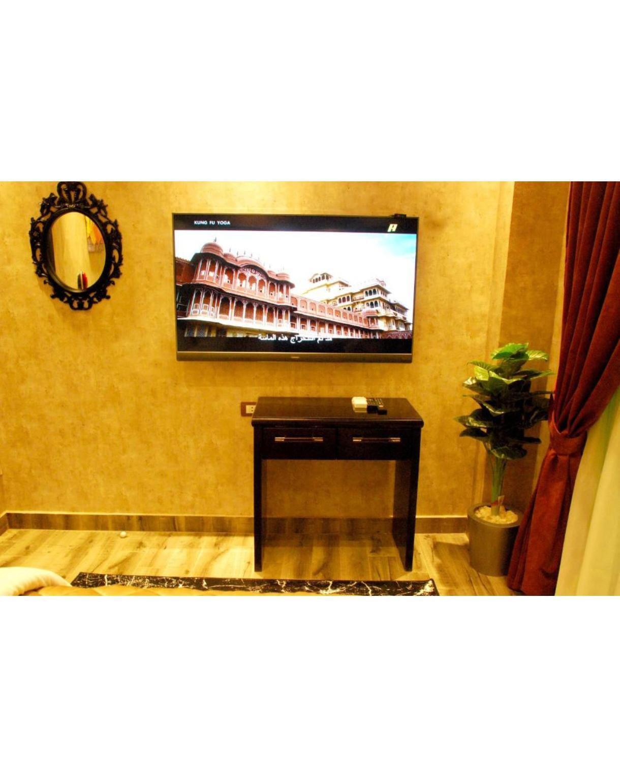 Pyramids Planet Hotel Ghatati Exterior photo